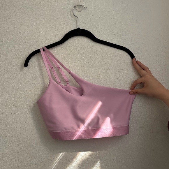 ALO Yoga Other - ALO Yoga Airlift All Nighter One Shoulder Sports Bra